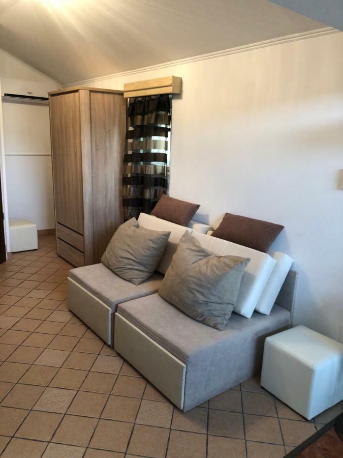 Regina Delux Apartman Gyula Eksteriør billede